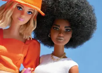 The Nokia Barbie Flip Phone: A Nostalgic Journey with HMD