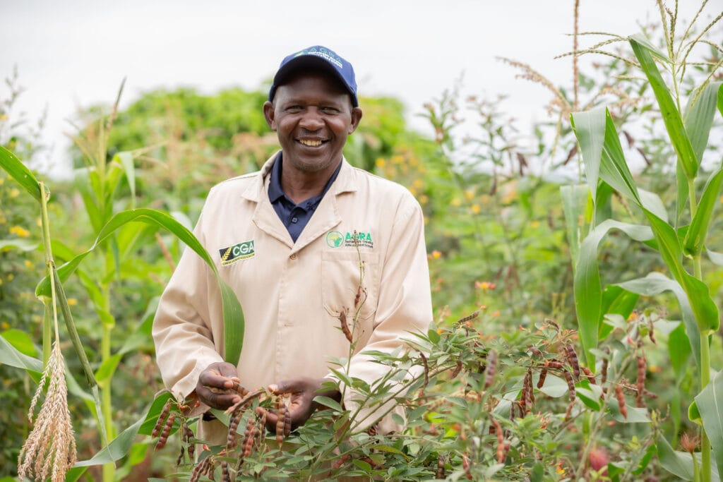 Nzomo Mitau-Village Based Advisor