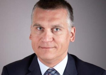 Marek Mora EIB