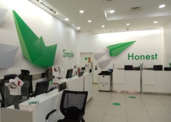 Safaricom-Customer-Care-Centre-IM-Bank-Tower-Nairobi-Kenya-TortoisePathcom