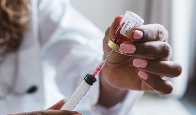 Photo by Anna Tarazevich: https://www.pexels.com/photo/close-up-of-doctor-hands-7904461/