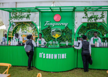 Tanqueray Showtime