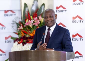Dr James Mwangi