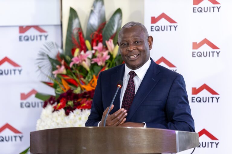 Dr James Mwangi
