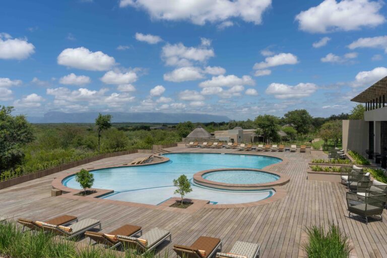 Radisson Safari Hotel Hoedspruit_Mirage Pool Deck